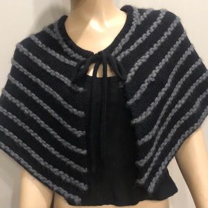 Minete Wool Capelet